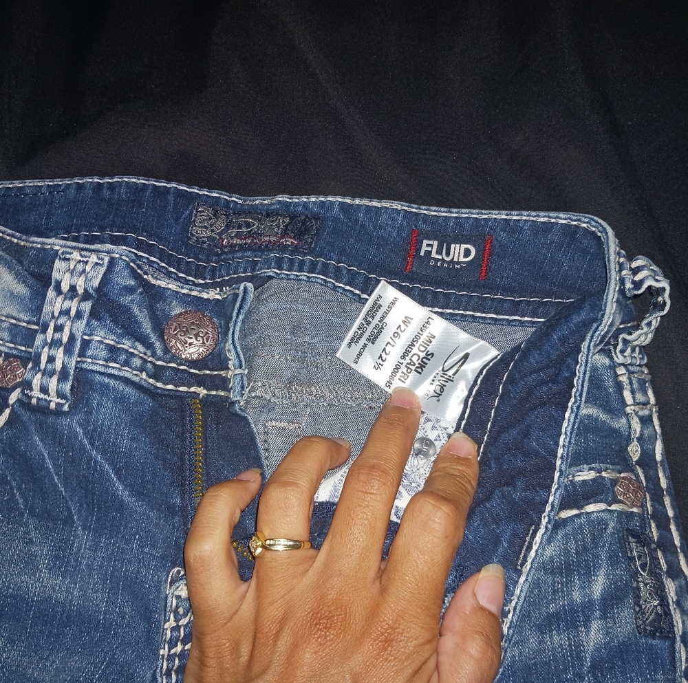 Silver Jean Mid Capris - Picture 3 of 3